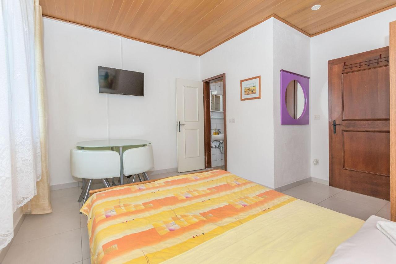 Apartments Mara Duće المظهر الخارجي الصورة